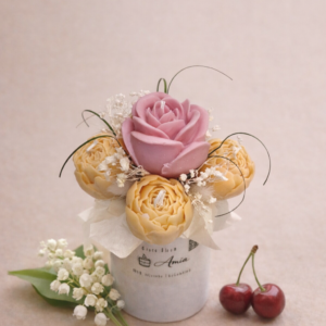 Grace Bloom- käsitöö küünlakimp roos