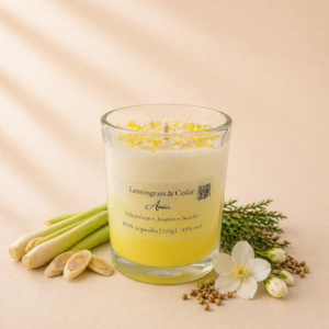 Lemongrass & Cedar- sojavahast lõhnaküünal